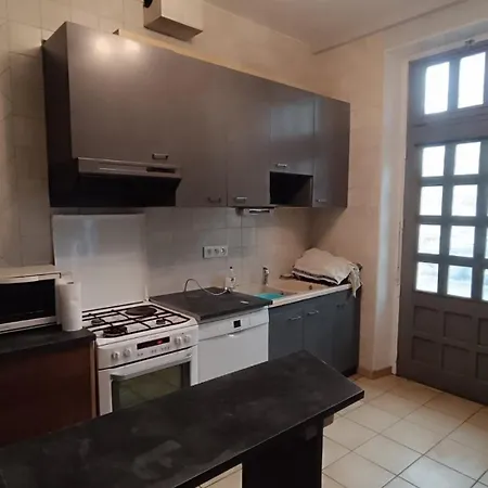Maison De Village